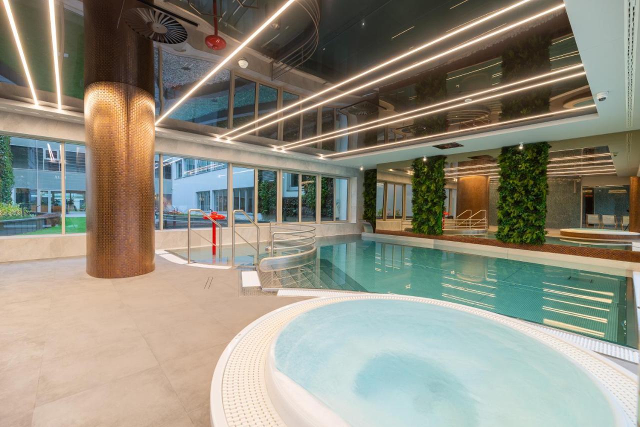 Apartpark Lividius -Uzdrowiskowa 46 Przy Plazy W Swinoujsciu シフィノウイシチェ エクステリア 写真